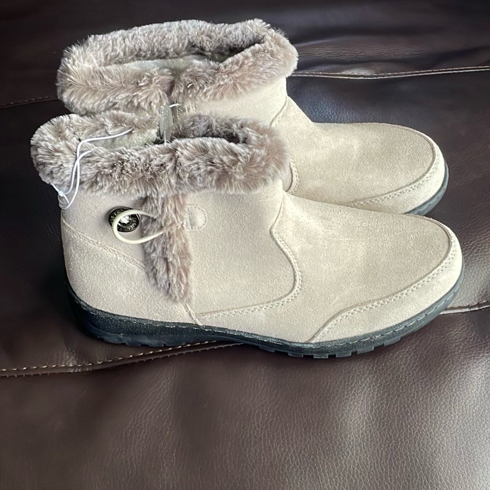 Leather Winter Boots - Picture 2 of 8